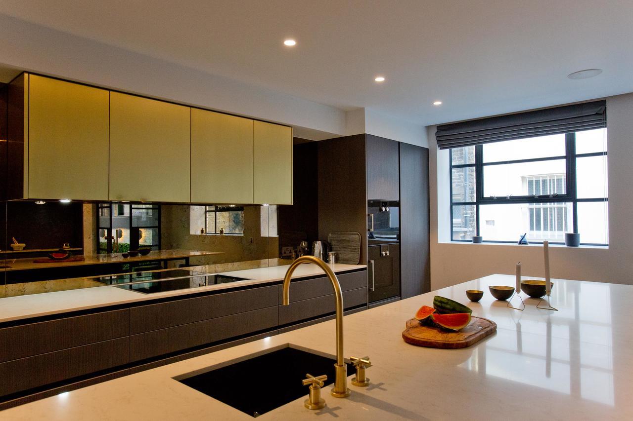 Luxury Royalty Mews Apartman London Szoba fotó